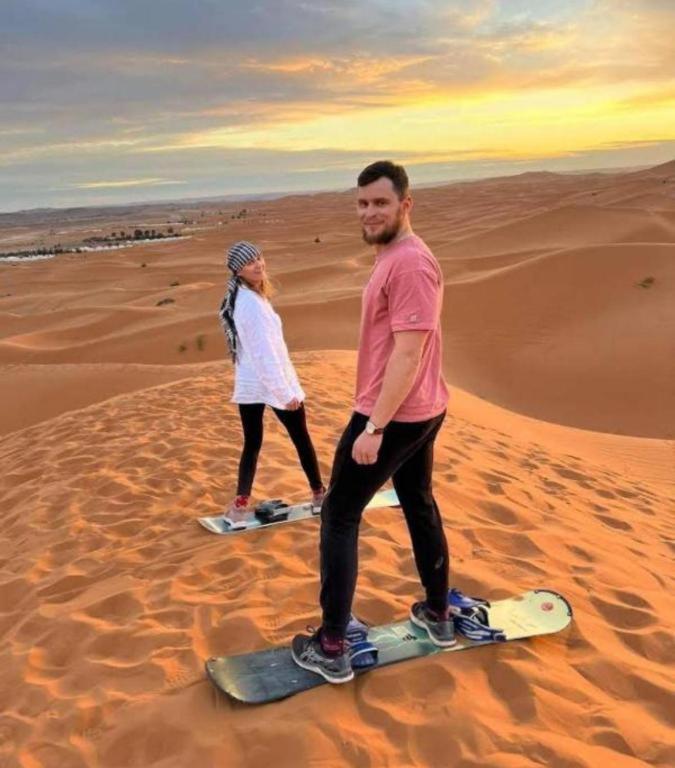 Blue Sky Luxury Camp Hotel Merzouga Luaran gambar