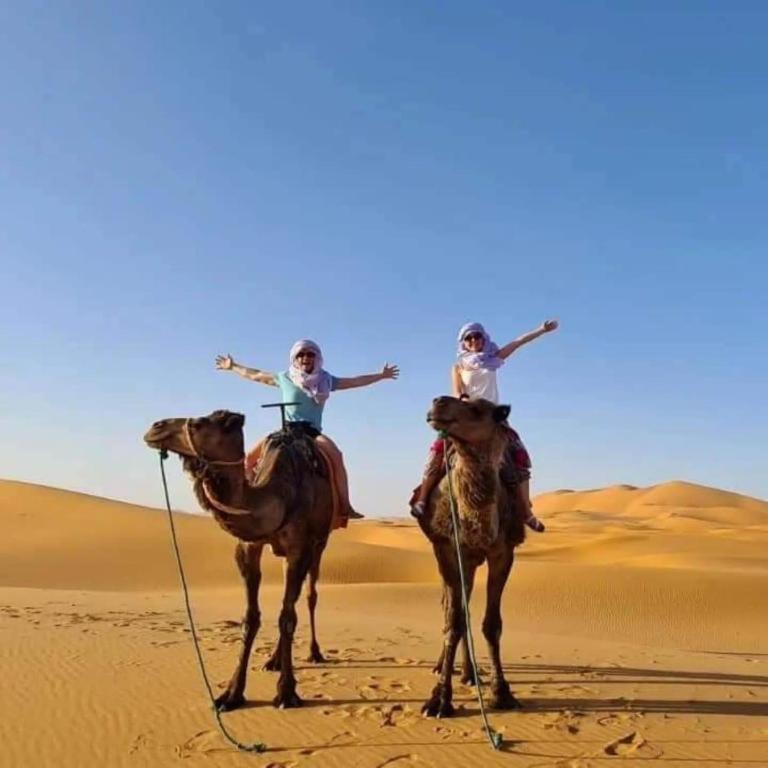 Blue Sky Luxury Camp Hotel Merzouga Luaran gambar